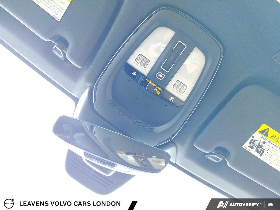 2022 Volvo XC60 INSCRIPTION-18