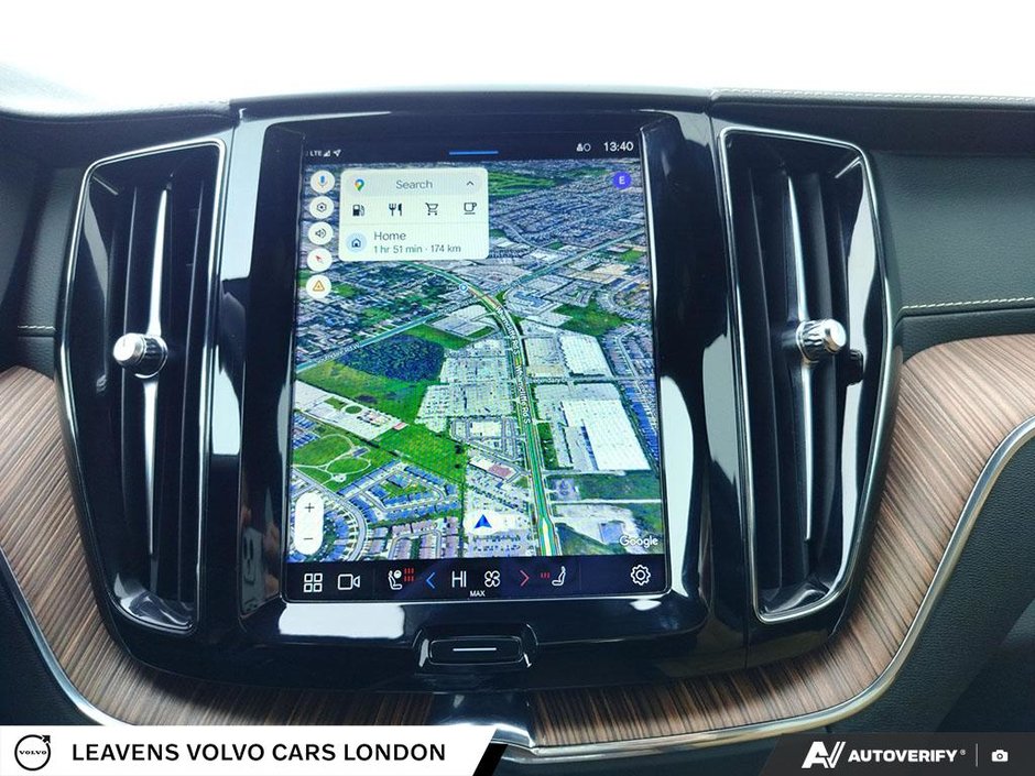 2022 Volvo XC60 INSCRIPTION-22