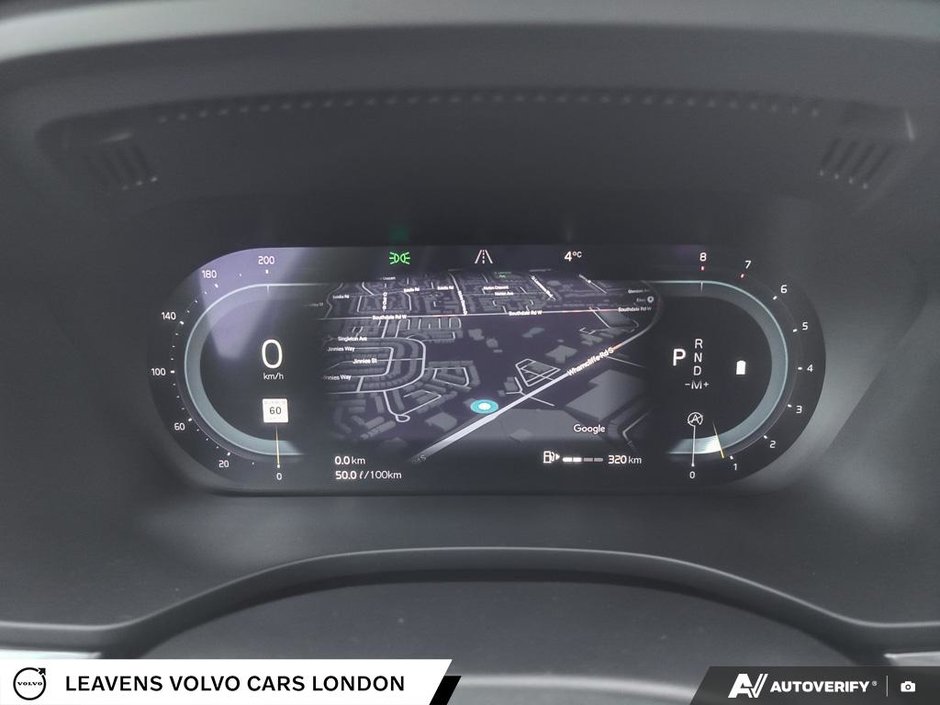 2022 Volvo XC60 MOMENTUM-14