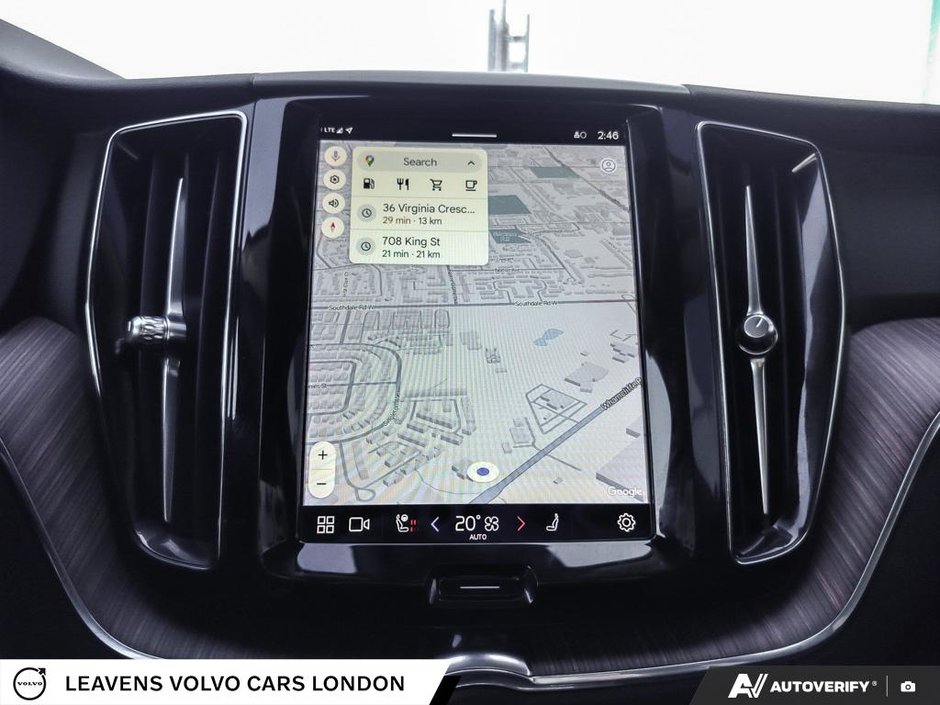 2022 Volvo XC60 MOMENTUM-28