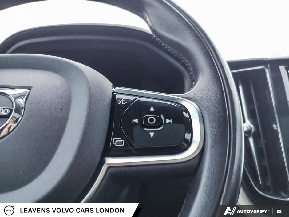 2022 Volvo XC60 INSCRIPTION-15