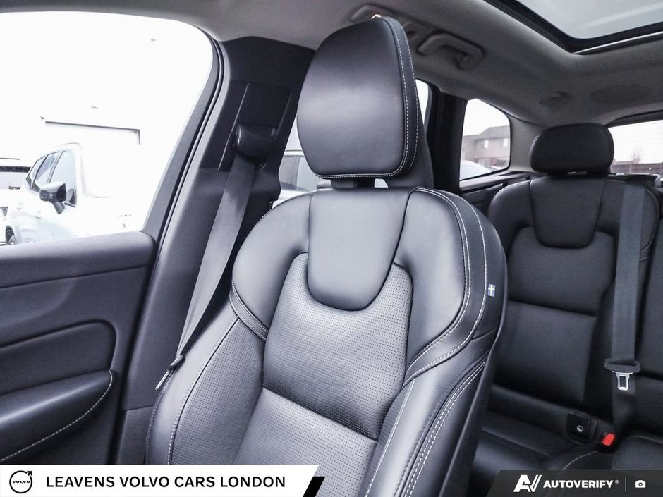 2022 Volvo XC60 INSCRIPTION-19