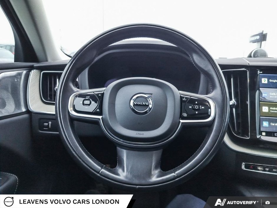 2022 Volvo XC60 INSCRIPTION-13