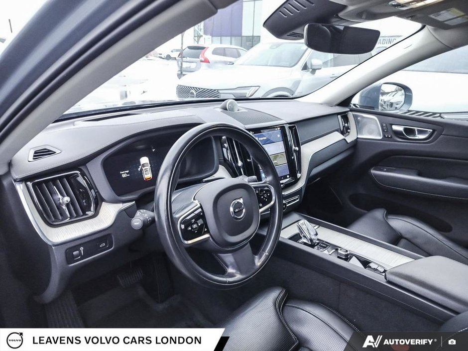2022 Volvo XC60 INSCRIPTION-12