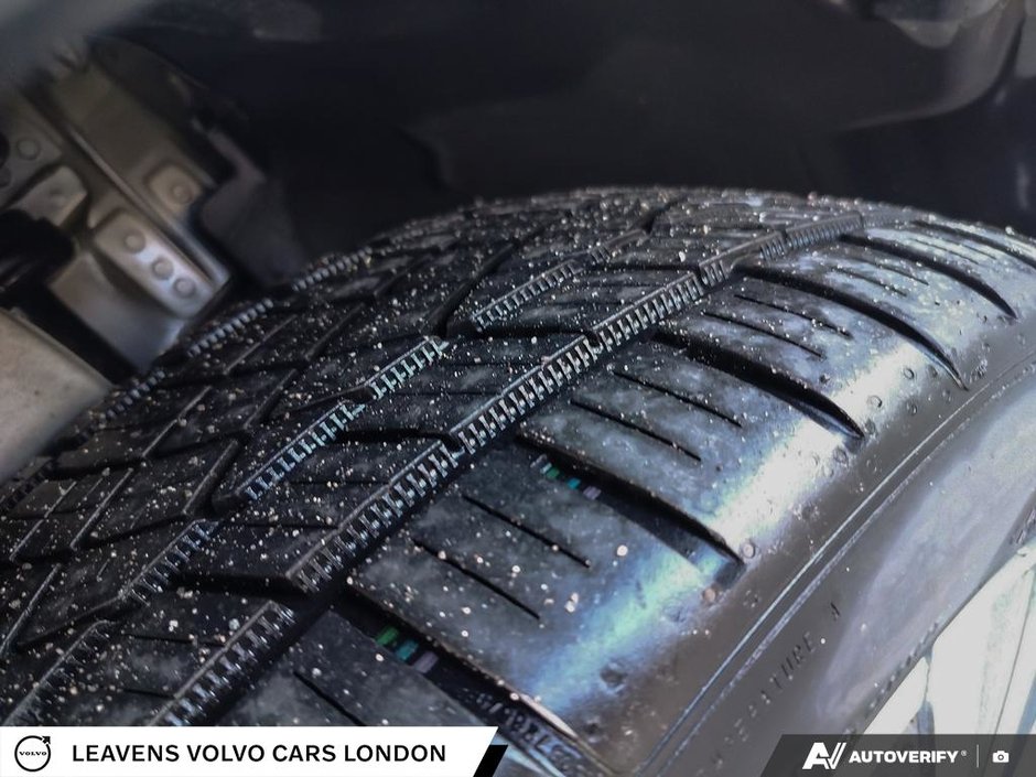 2022 Volvo XC60 INSCRIPTION-6