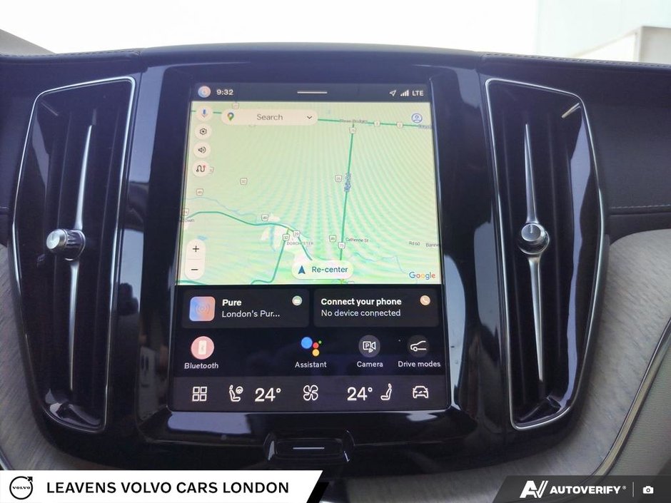 2022 Volvo XC60 INSCRIPTION-28