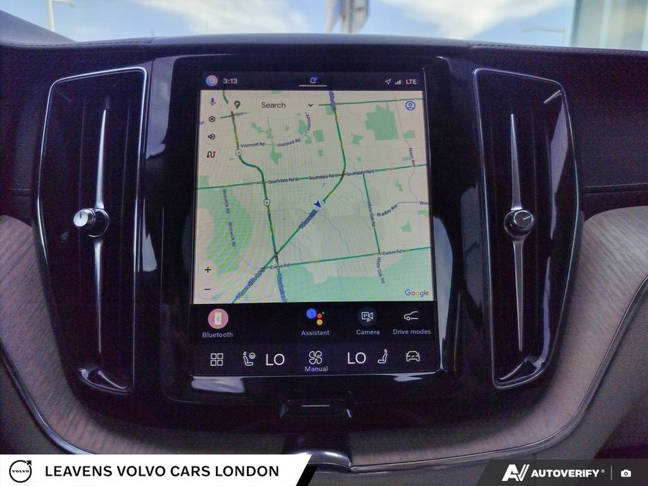 2022 Volvo XC60 INSCRIPTION-28