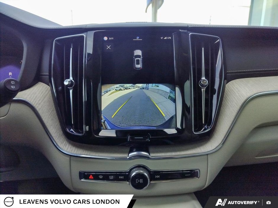 2022 Volvo XC60 INSCRIPTION-18