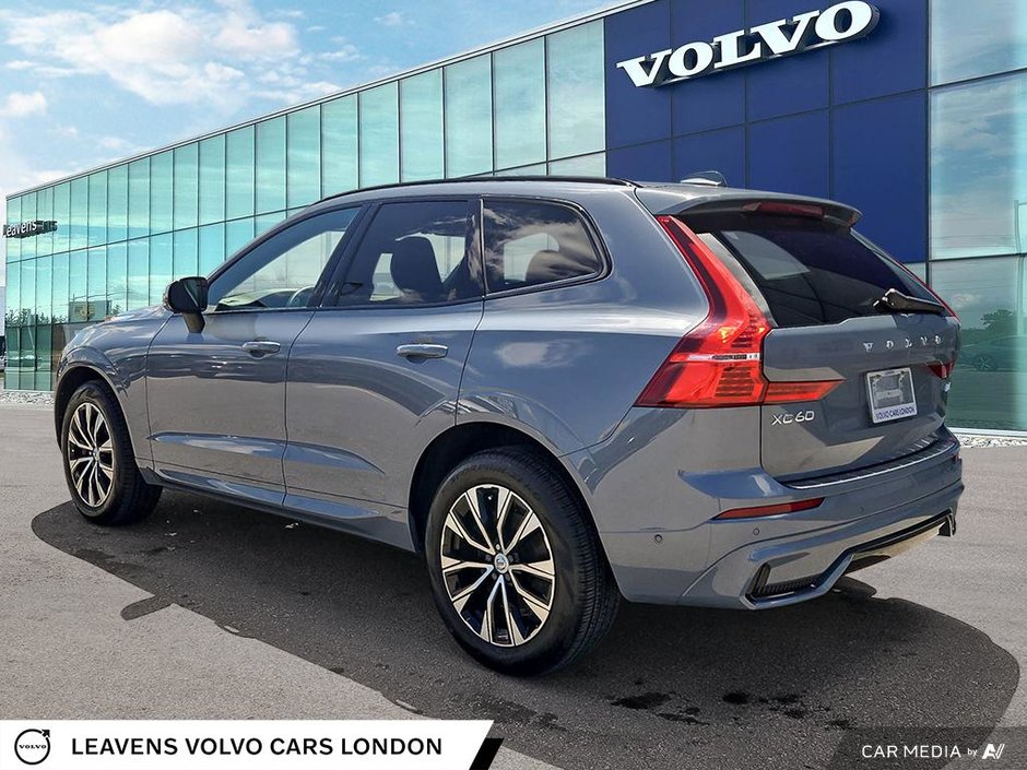 2023 Volvo XC60 PLUS DARK THEME-3