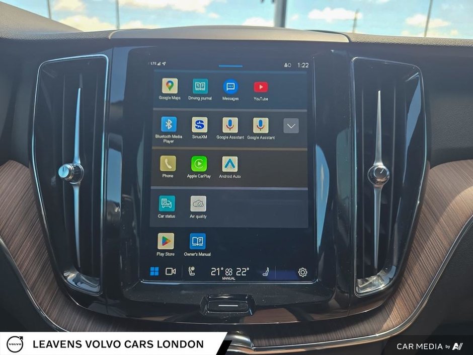 2023 Volvo XC60 PLUS DARK THEME-25