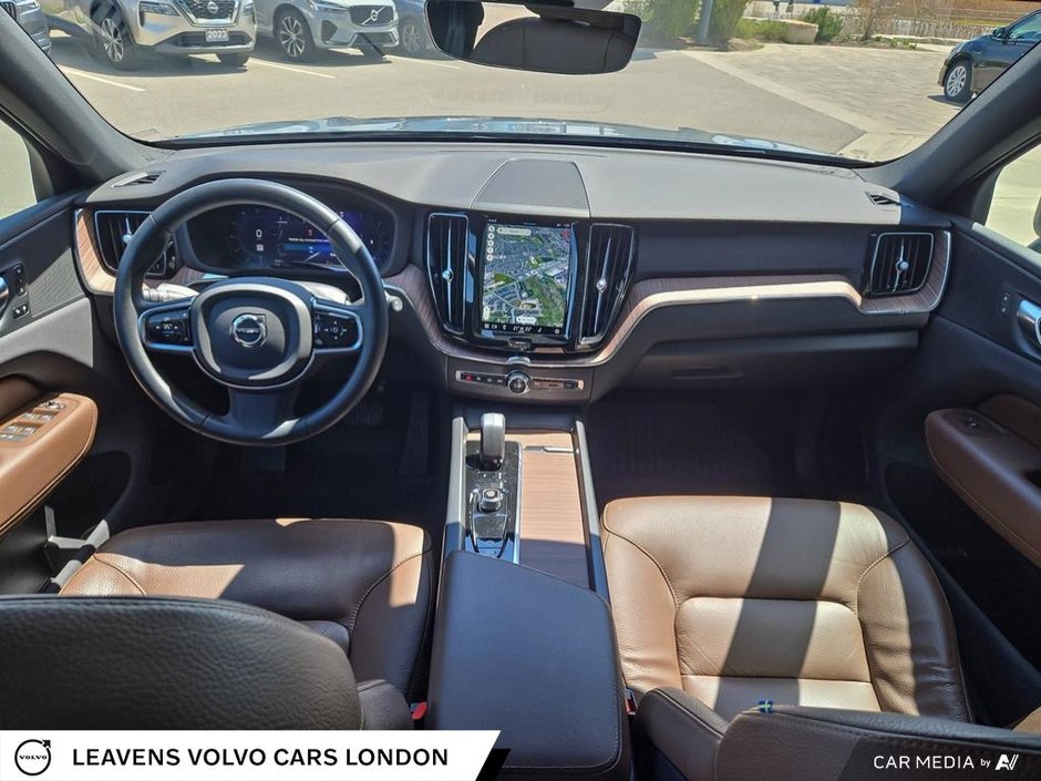 2023 Volvo XC60 PLUS DARK THEME-22