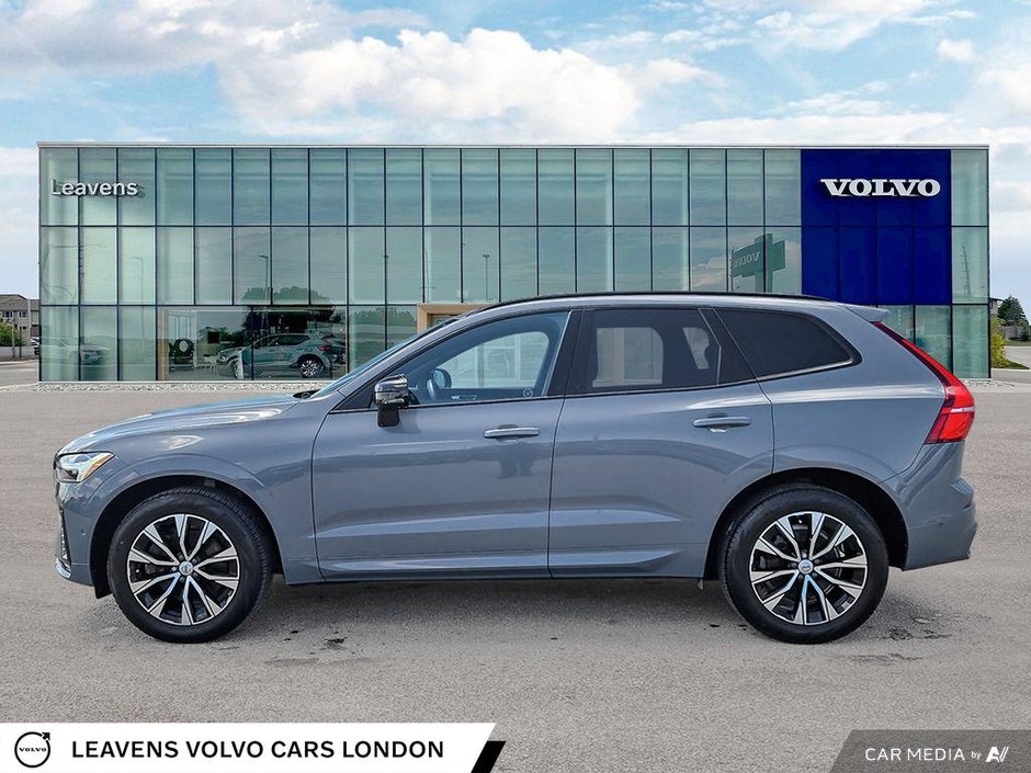 2023 Volvo XC60 PLUS DARK THEME-2