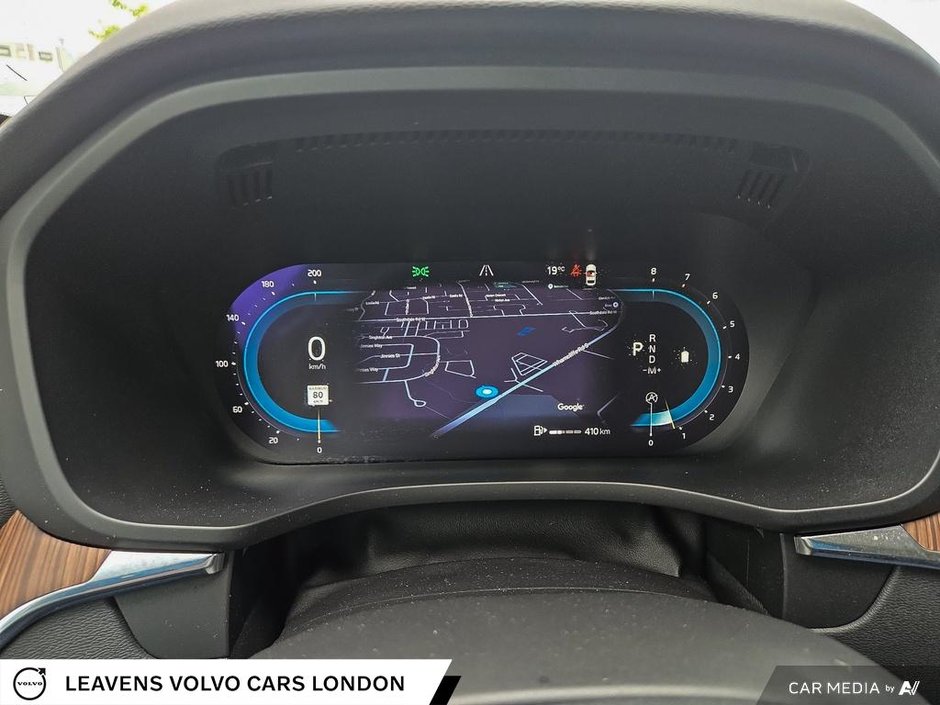 2023 Volvo XC60 PLUS DARK THEME-14