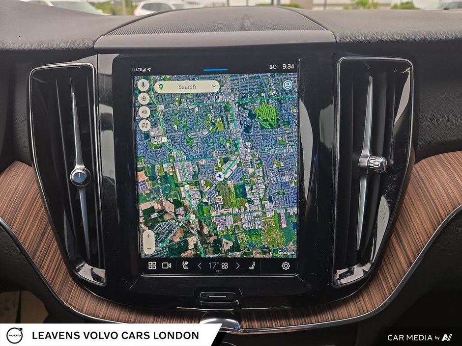 2023 Volvo XC60 PLUS DARK THEME-28
