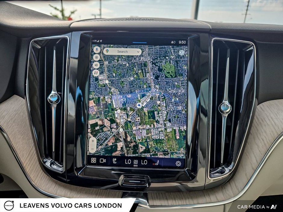 2023 Volvo XC60 PLUS BRIGHT THEME-28
