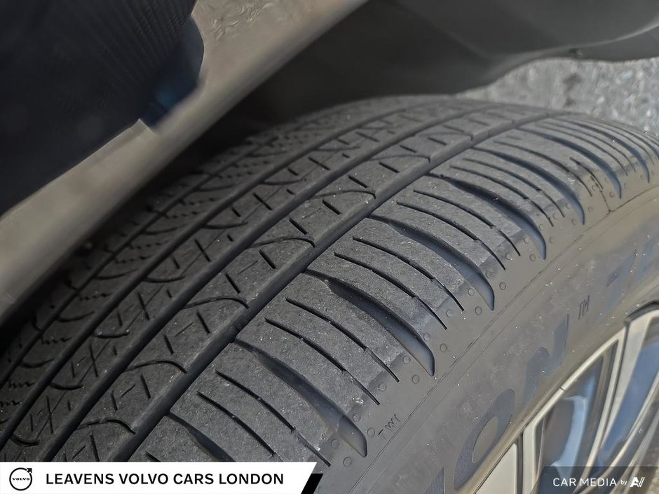 2023 Volvo XC60 PLUS BRIGHT THEME-6