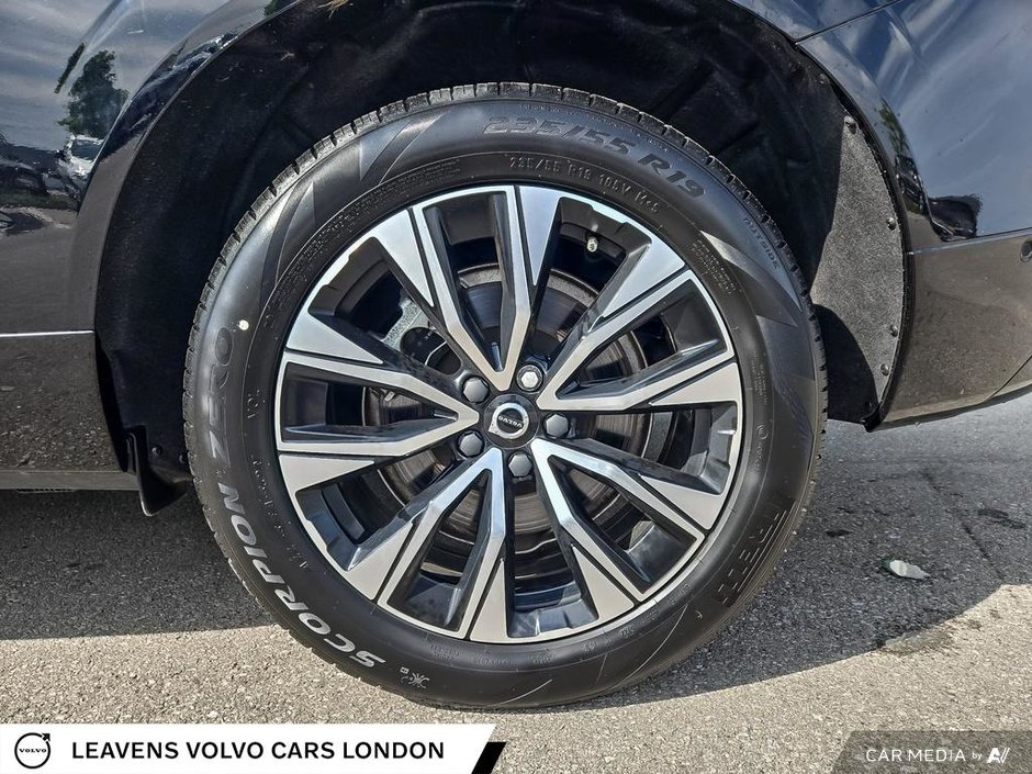 2023 Volvo XC60 PLUS BRIGHT THEME-5