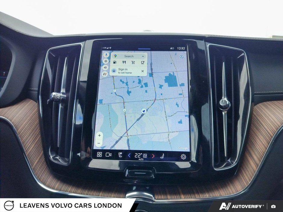 2023 Volvo XC60 ULTIMATE BRIGHT THEME-28