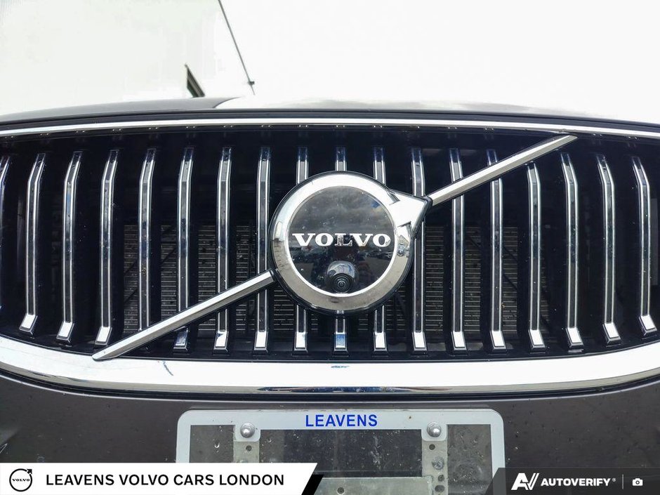 2023 Volvo XC60 ULTIMATE BRIGHT THEME-8