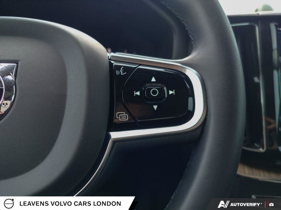 2023 Volvo XC60 ULTIMATE BRIGHT THEME-15