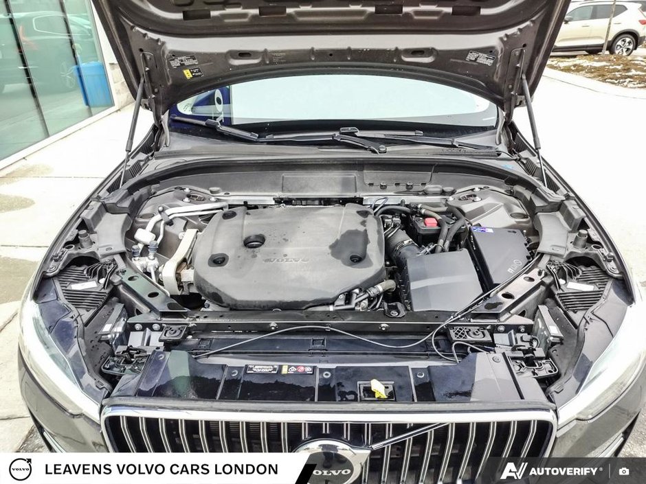 2023 Volvo XC60 PLUS BRIGHT THEME-9
