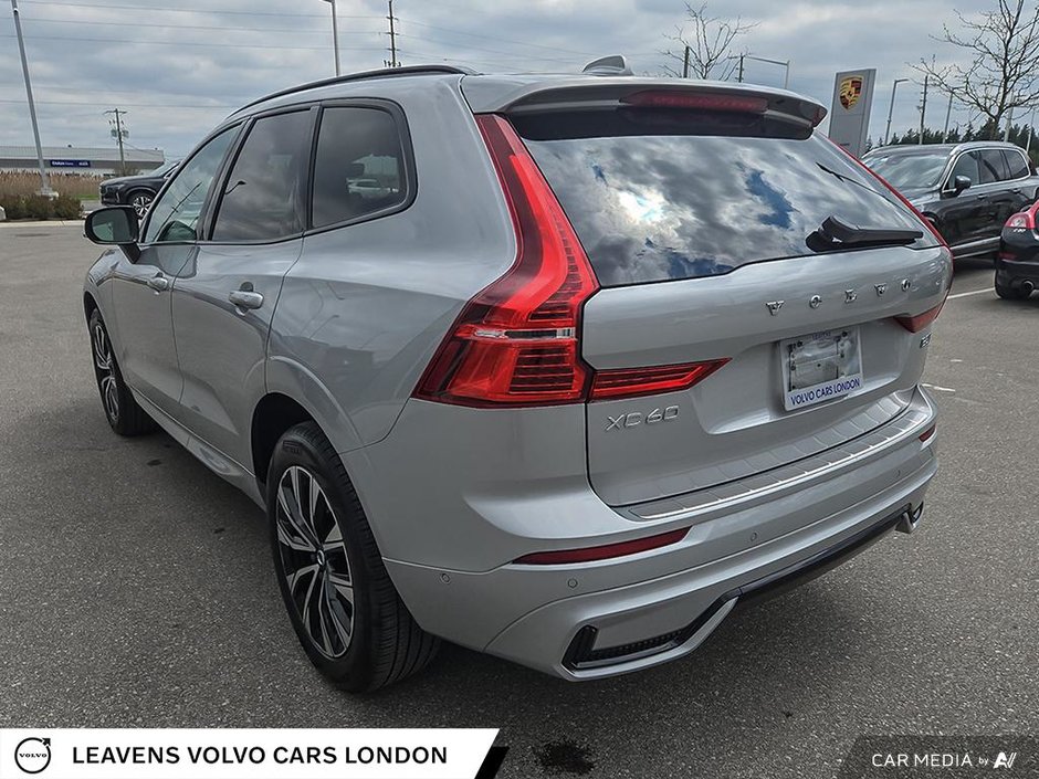 2024 Volvo XC60 PLUS DARK THEME-10