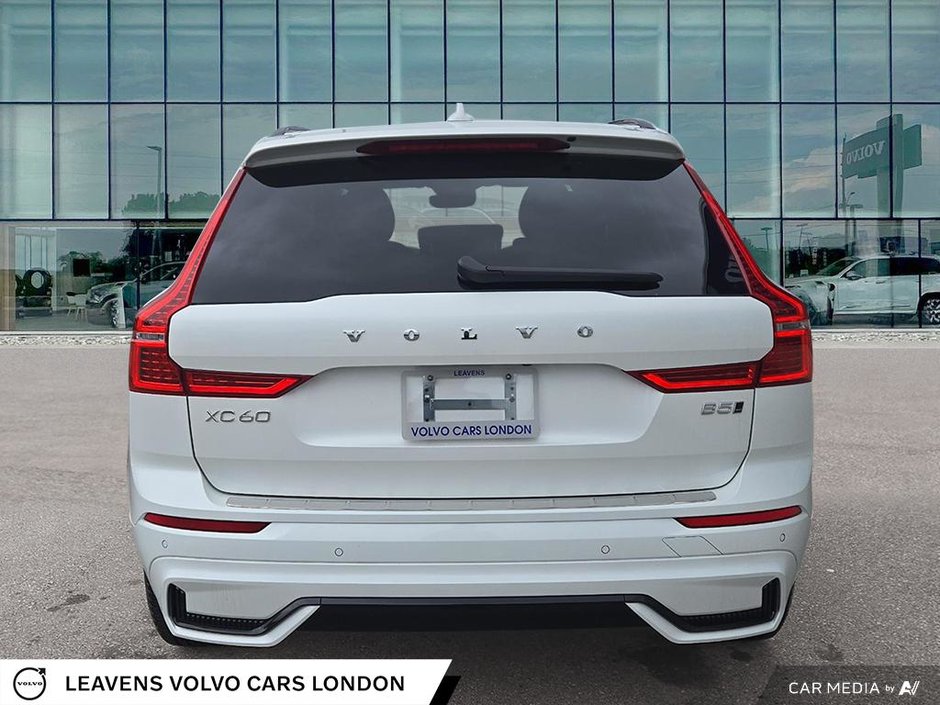 2024 Volvo XC60 CORE DARK THEME-4
