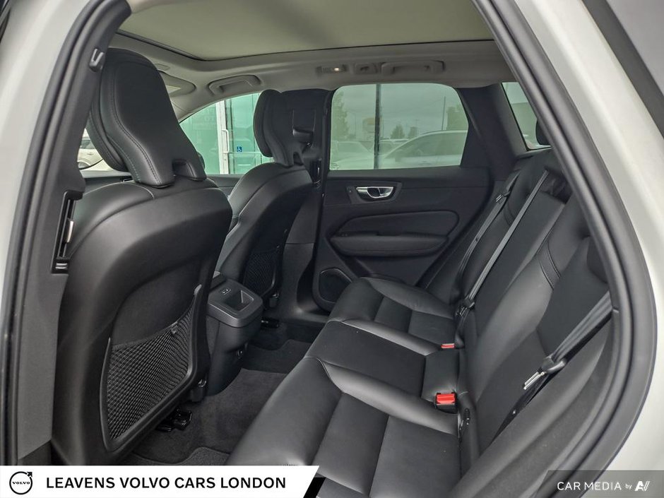 2024 Volvo XC60 CORE DARK THEME-22