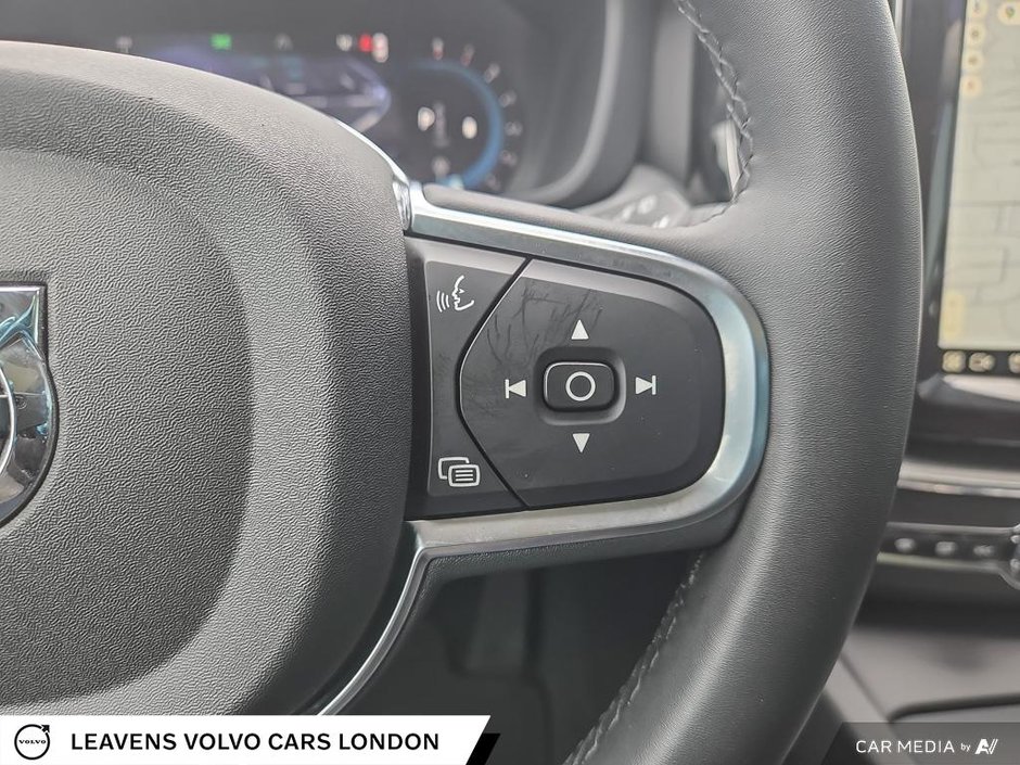 2024 Volvo XC60 CORE DARK THEME-15