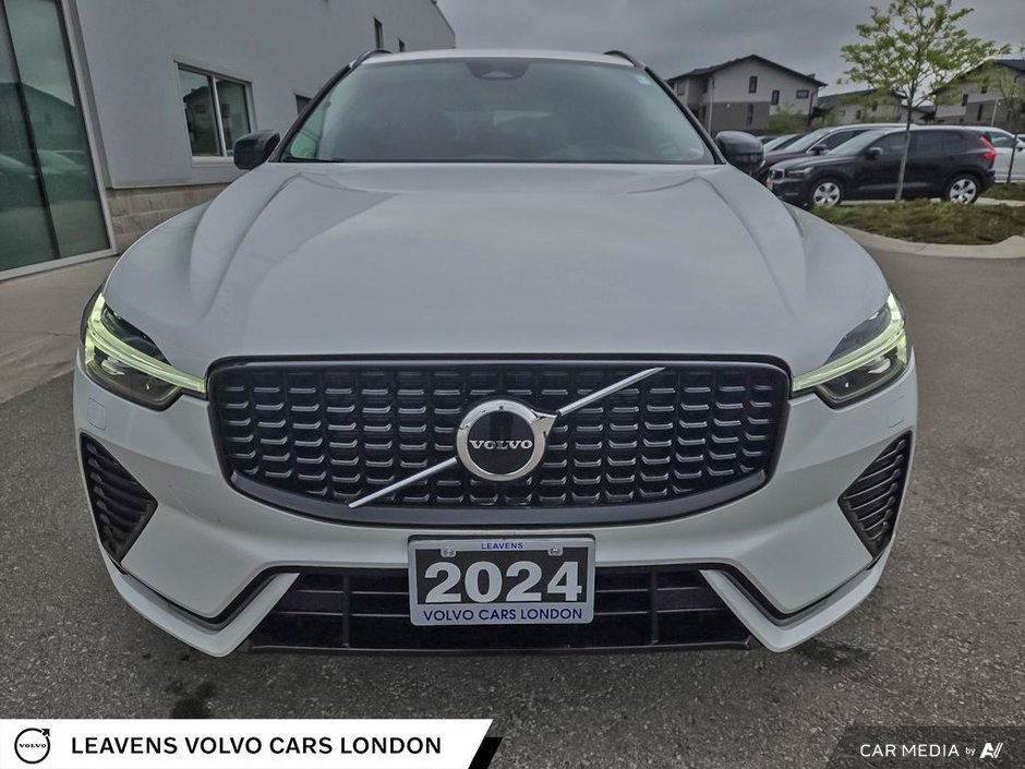 2024 Volvo XC60 CORE DARK THEME-8