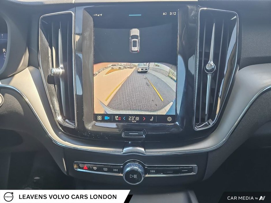 2024 Volvo XC60 CORE DARK THEME-18