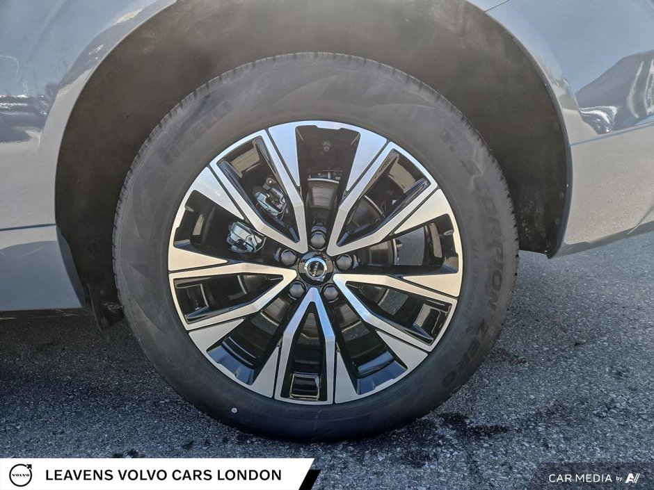 2024 Volvo XC60 CORE DARK THEME-5
