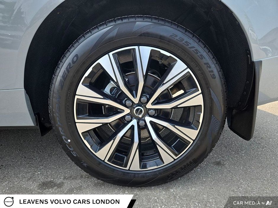 2024 Volvo XC60 PLUS DARK THEME-5