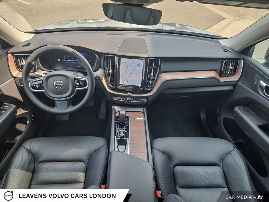 2024 Volvo XC60 PLUS DARK THEME-23