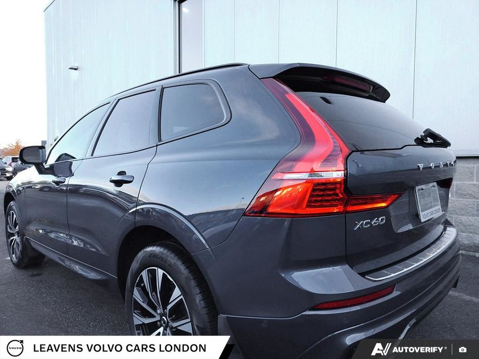 2024 Volvo XC60 PLUS DARK THEME-11
