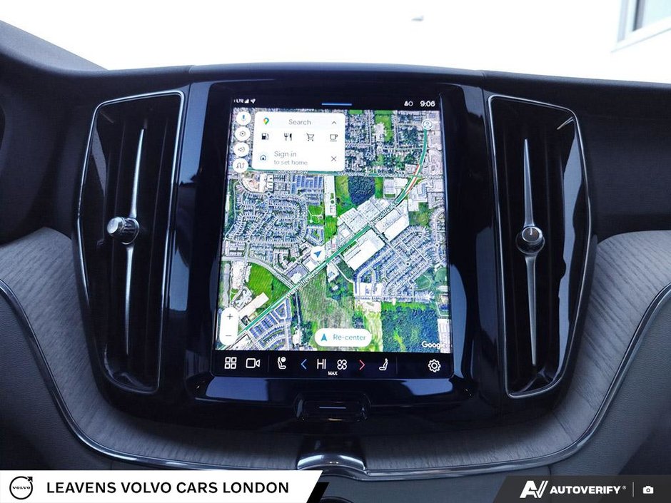 2024 Volvo XC60 PLUS DARK THEME-22