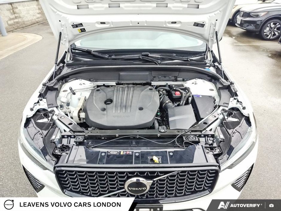 2024 Volvo XC60 CORE DARK THEME-9
