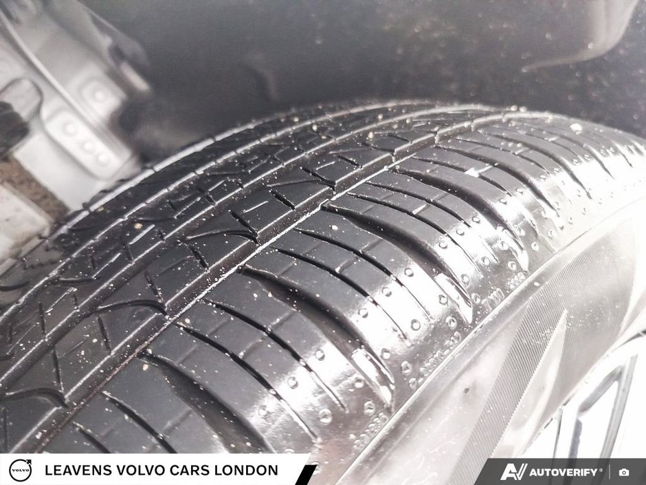 2024 Volvo XC60 CORE DARK THEME-6