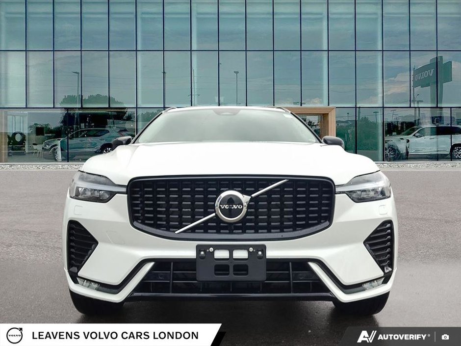 2024 Volvo XC60 CORE DARK THEME-1
