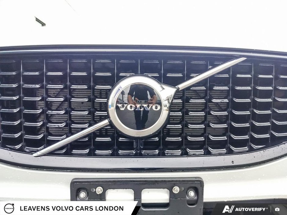 2024 Volvo XC60 CORE DARK THEME-8