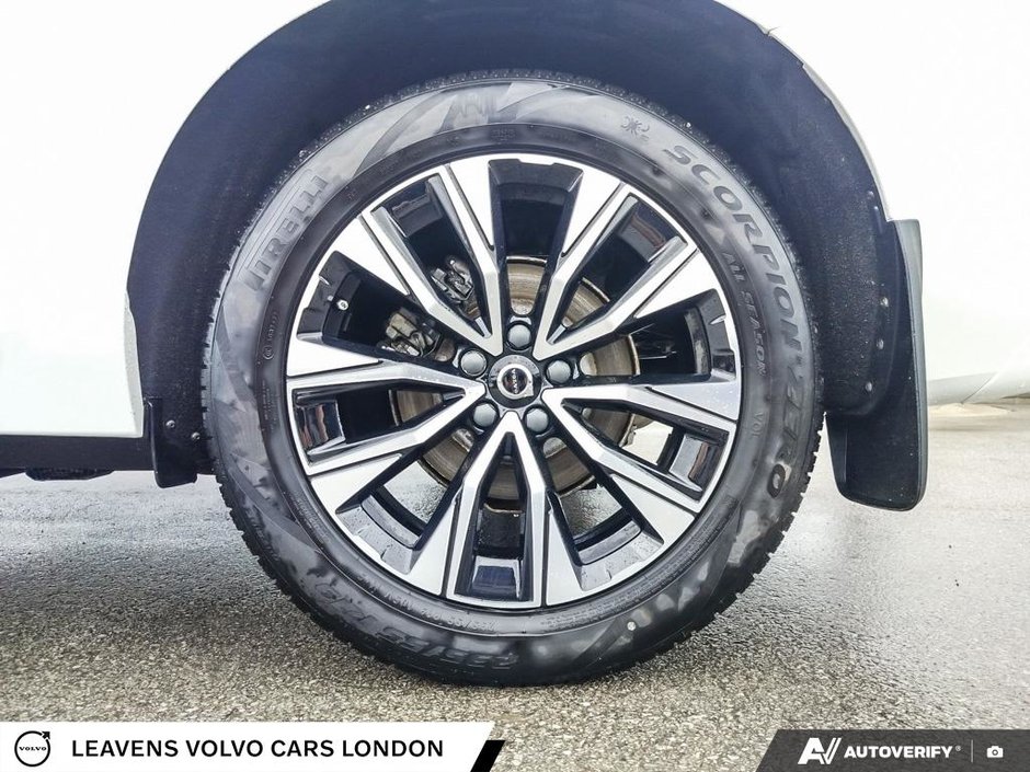 2024 Volvo XC60 CORE DARK THEME-5