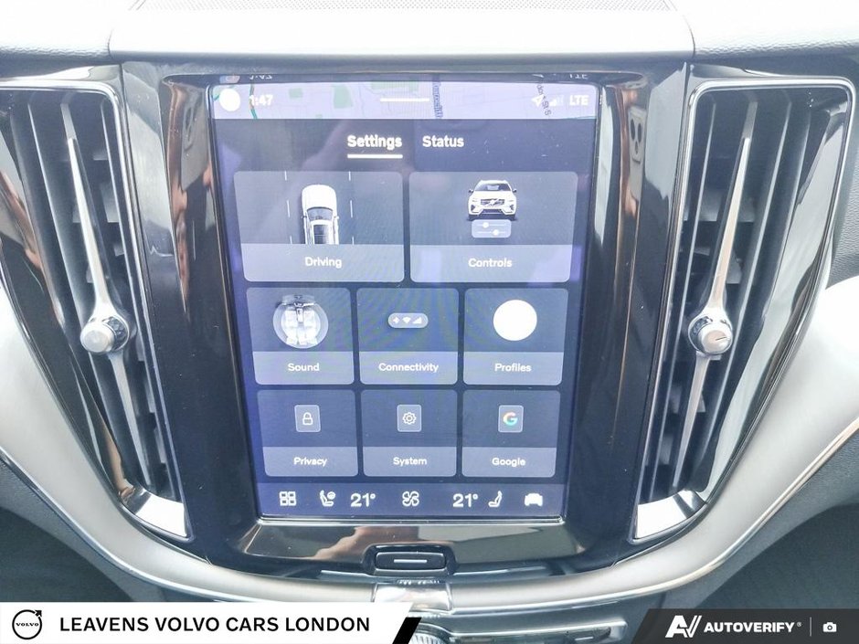 2024 Volvo XC60 CORE DARK THEME-27