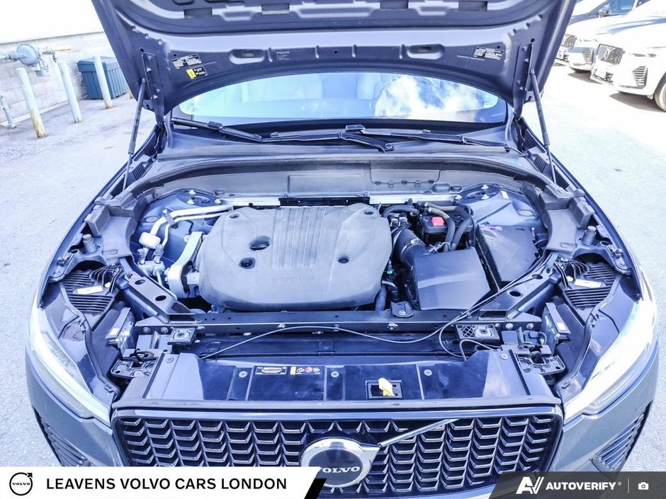2024 Volvo XC60 CORE DARK THEME-9