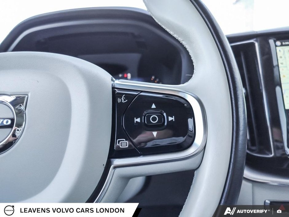 2024 Volvo XC60 CORE DARK THEME-15