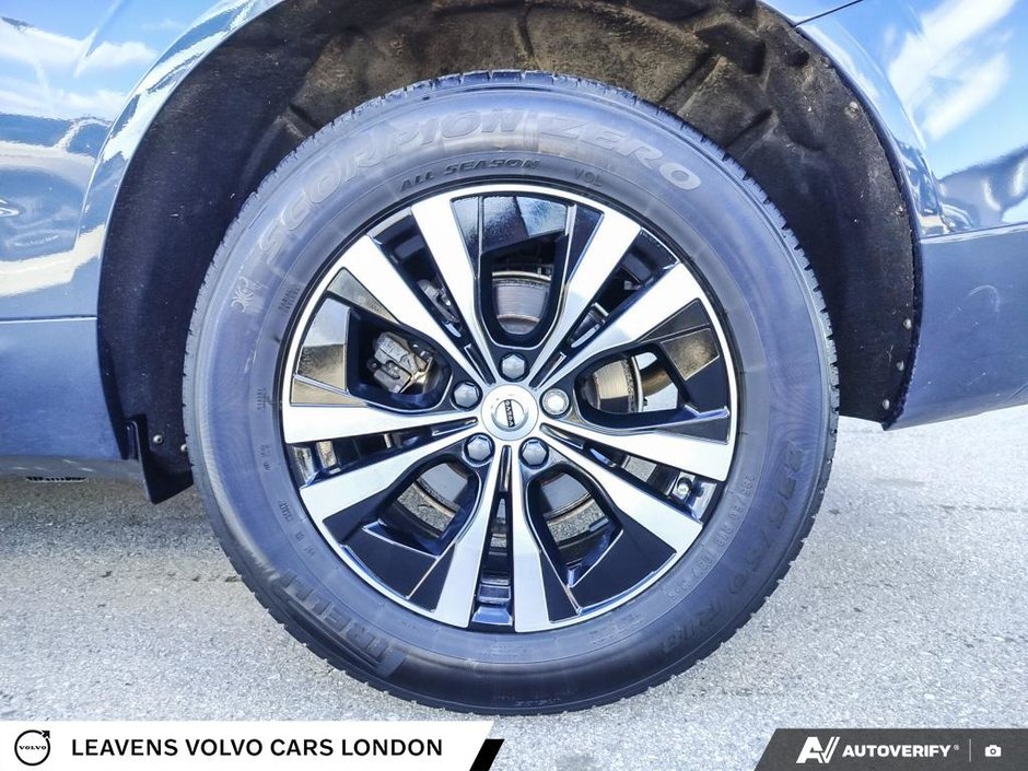 2024 Volvo XC60 CORE DARK THEME-5