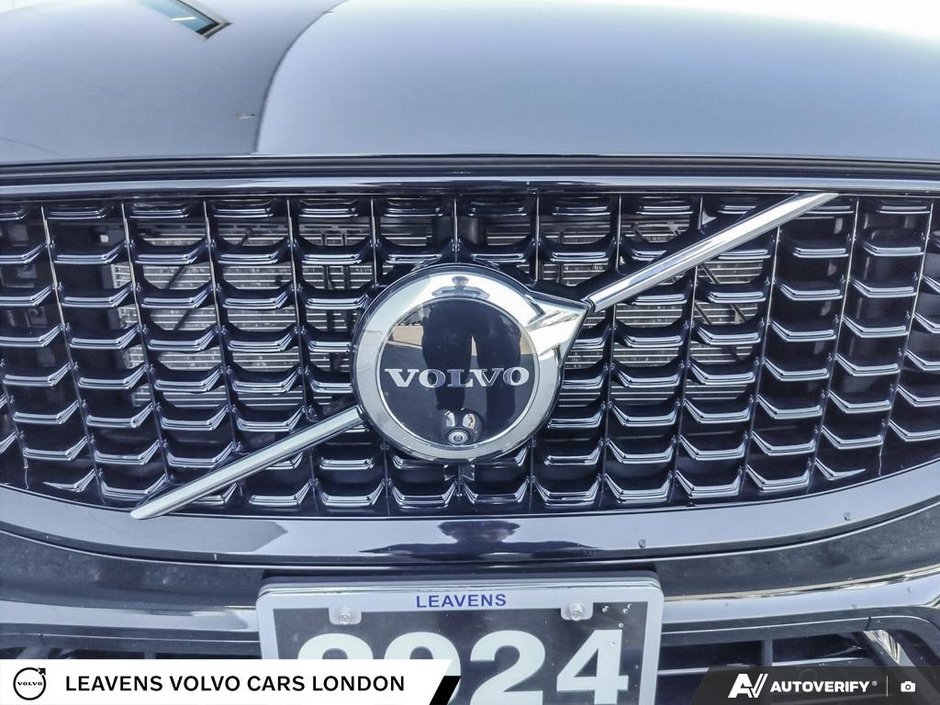 2024 Volvo XC60 PLUS DARK THEME-8