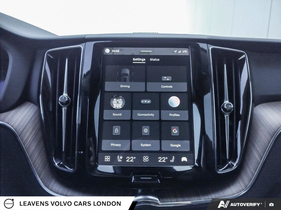 2024 Volvo XC60 PLUS DARK THEME-27