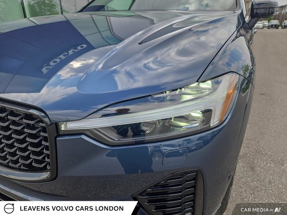 2025 Volvo XC60 PLUS DARK THEME-7