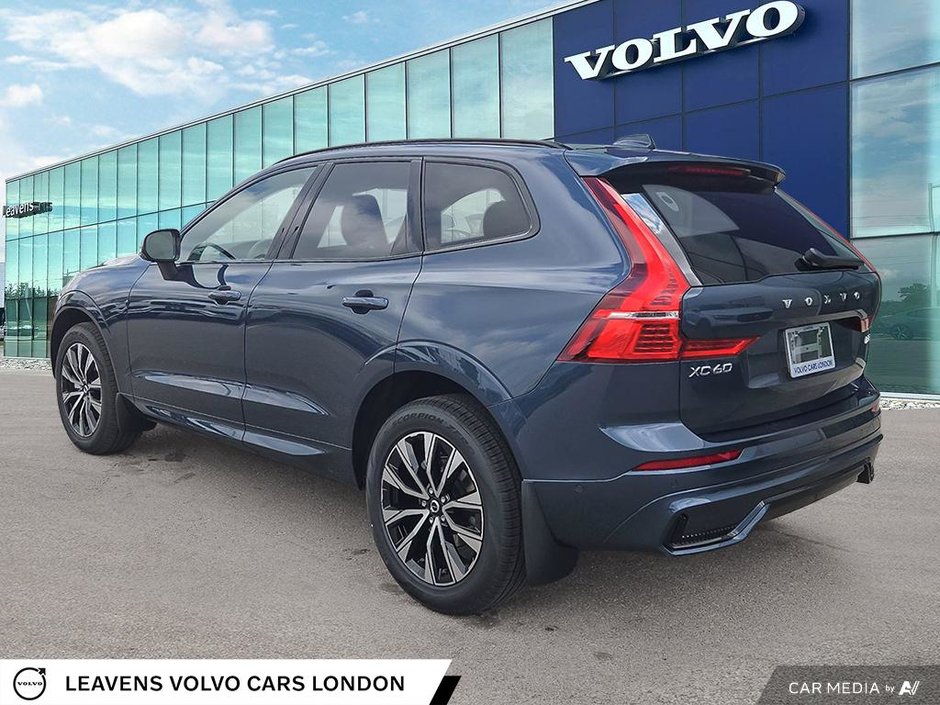2025 Volvo XC60 PLUS DARK THEME-3