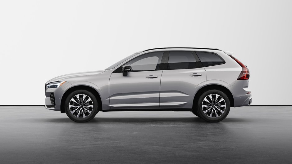 2025 Volvo XC60 PLUS DARK THEME-5